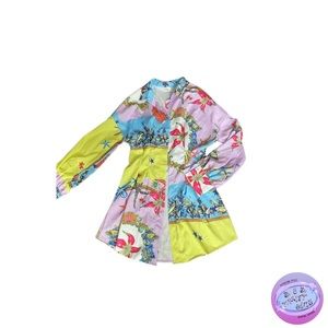 Island Babe Synched Button-down